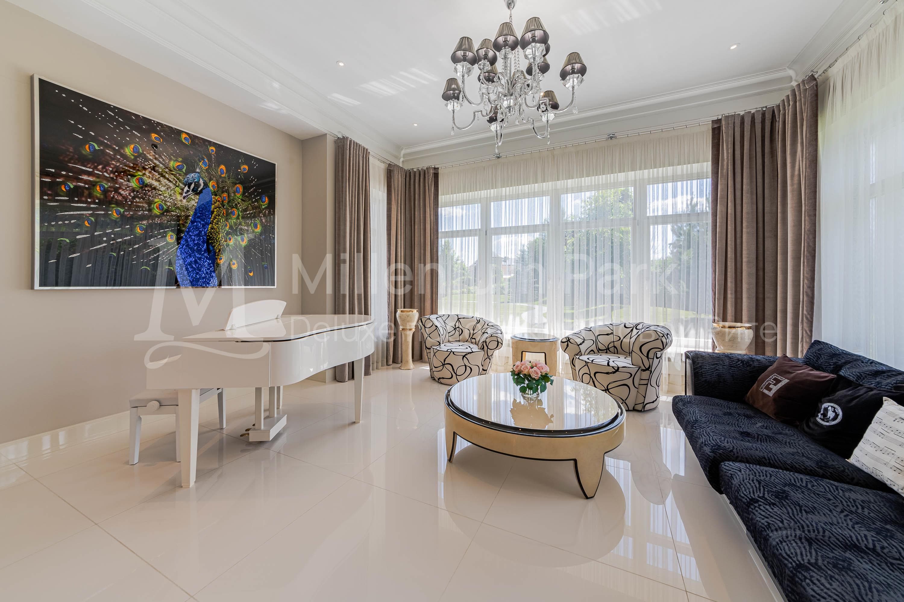 Дом 750 м² — Millenium Park, фотография 3