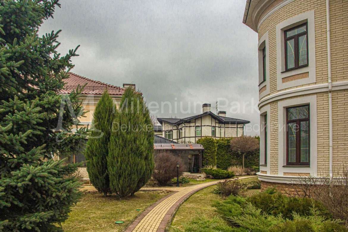 Дом 1200 м² — Millenium Park, фотография 45